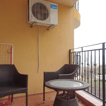 Apartment Supreme Balchik